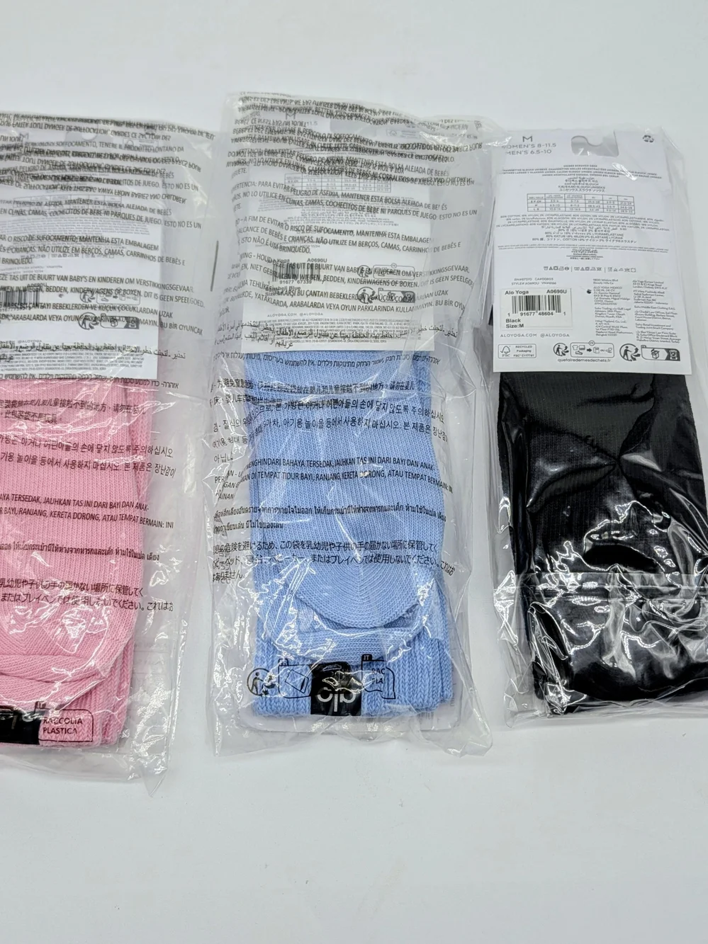 Alo Yoga Scrunch Socks 3 Pairs Sz M Pink Blue Black Cotton Blend Logo